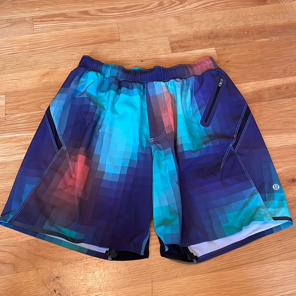 Men’s Lululemon Surge Shorts M Medium